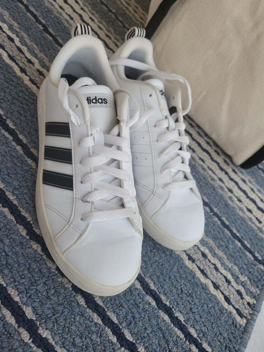 Adidas VS Advantage Clean White and Black Sneakers Women's Size 8.5